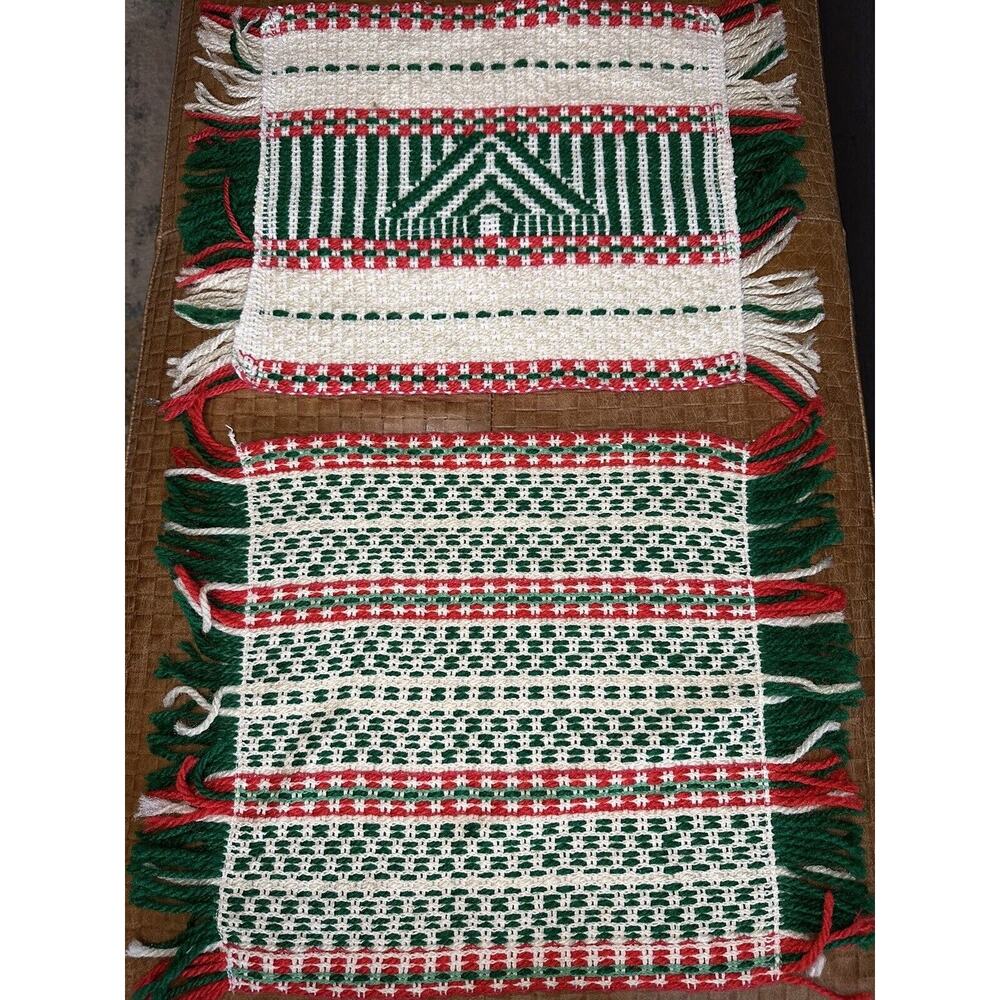 Vintage Handmade Crocheted Christmas Large Hot Pad Trivet Green Red Placemats